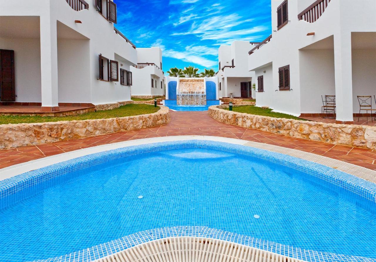 Вилла La Perla De Cala D'Or: 2 Экстерьер фото